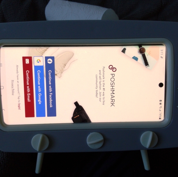 NWOT Cell Phone/Tissue box holder - Picture 2 of 3